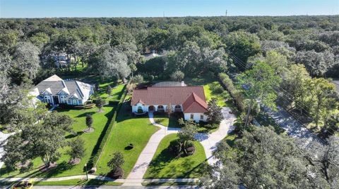 A home in LONGWOOD