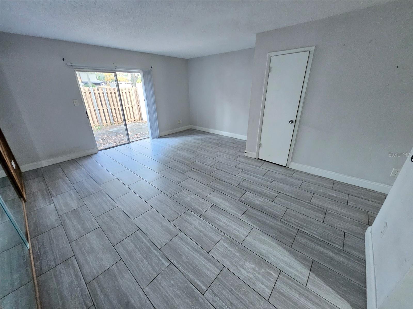 4825 LIGHTHOUSE CIRCLE GE