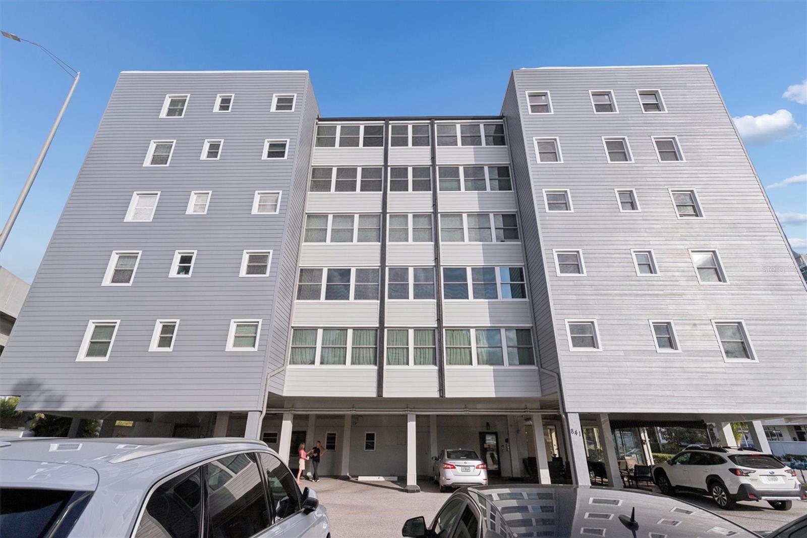 SUNCOAST TOWERS APTS CO-OP - Residential