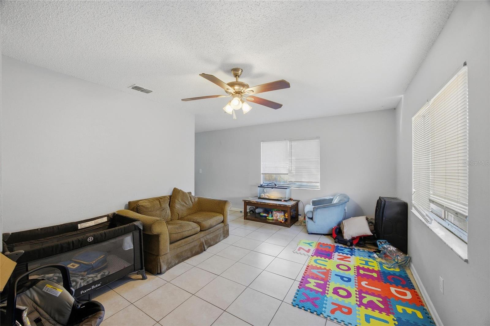 GRANT PARK - Residential Income