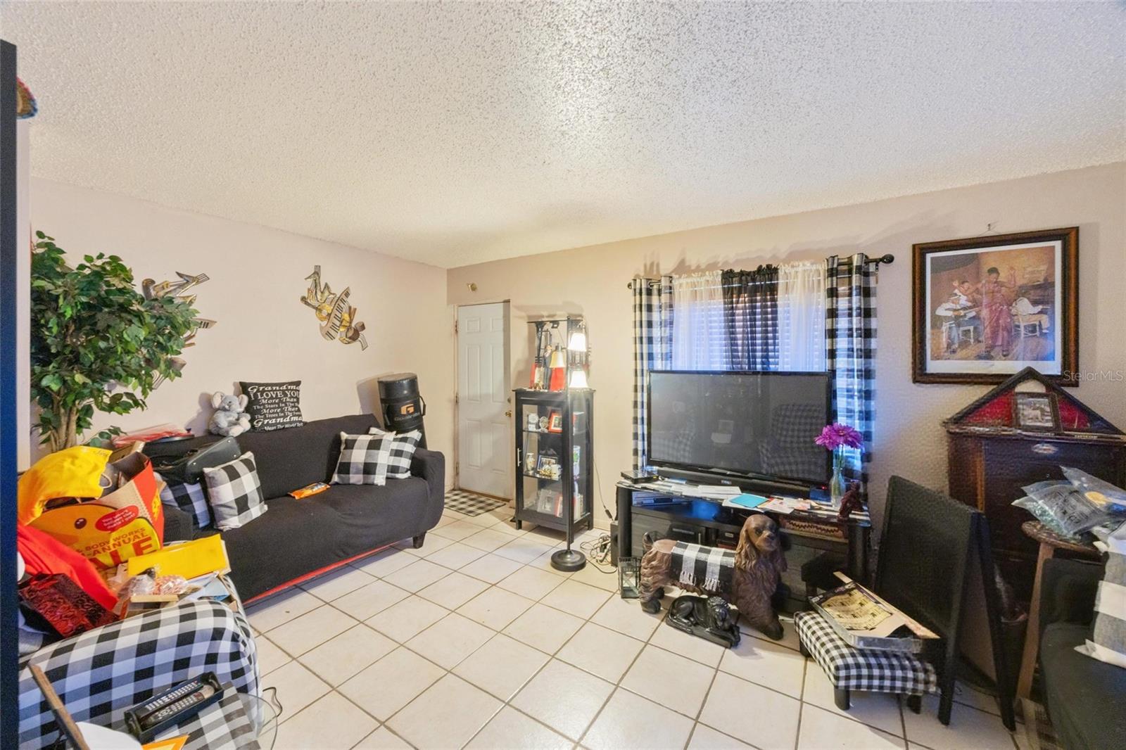 GRANT PARK - Residential Income