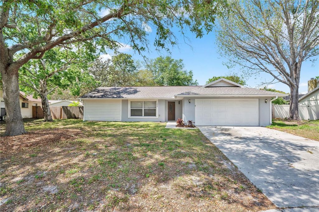 Photo of 1050 Dishman Loop, Oviedo, FL 32765 (MLS # O6394133)
