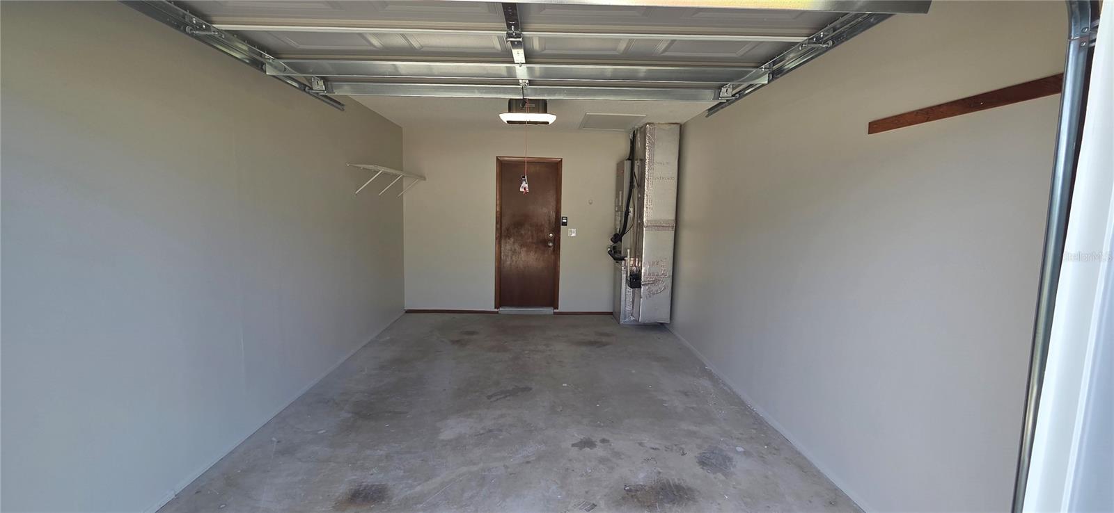 PALM CAY - Residential Lease