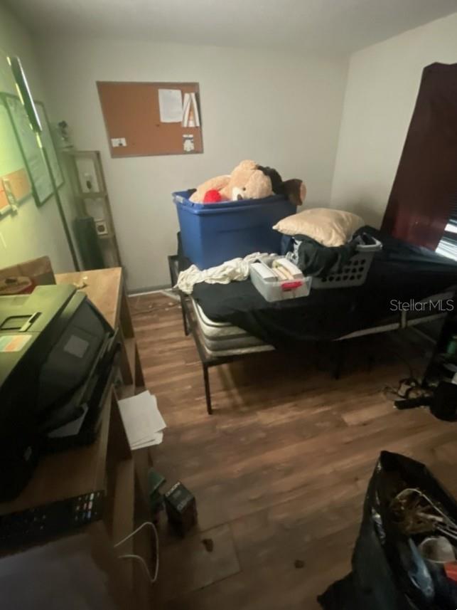 NORTHRIDGE - Residential