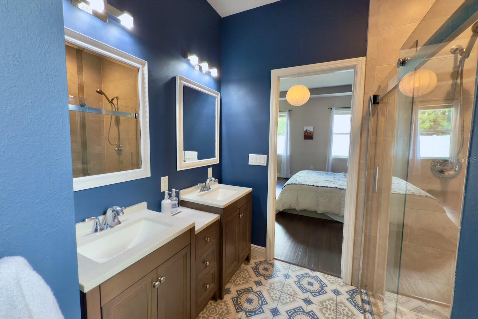 HIGHLAND CREST 2 # 498 - Residential