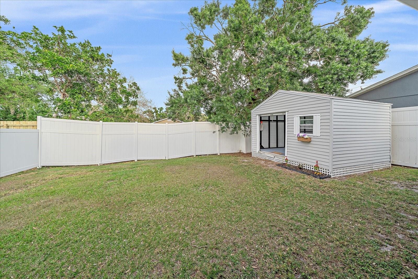 HIGHLAND CREST 2 # 498 - Residential