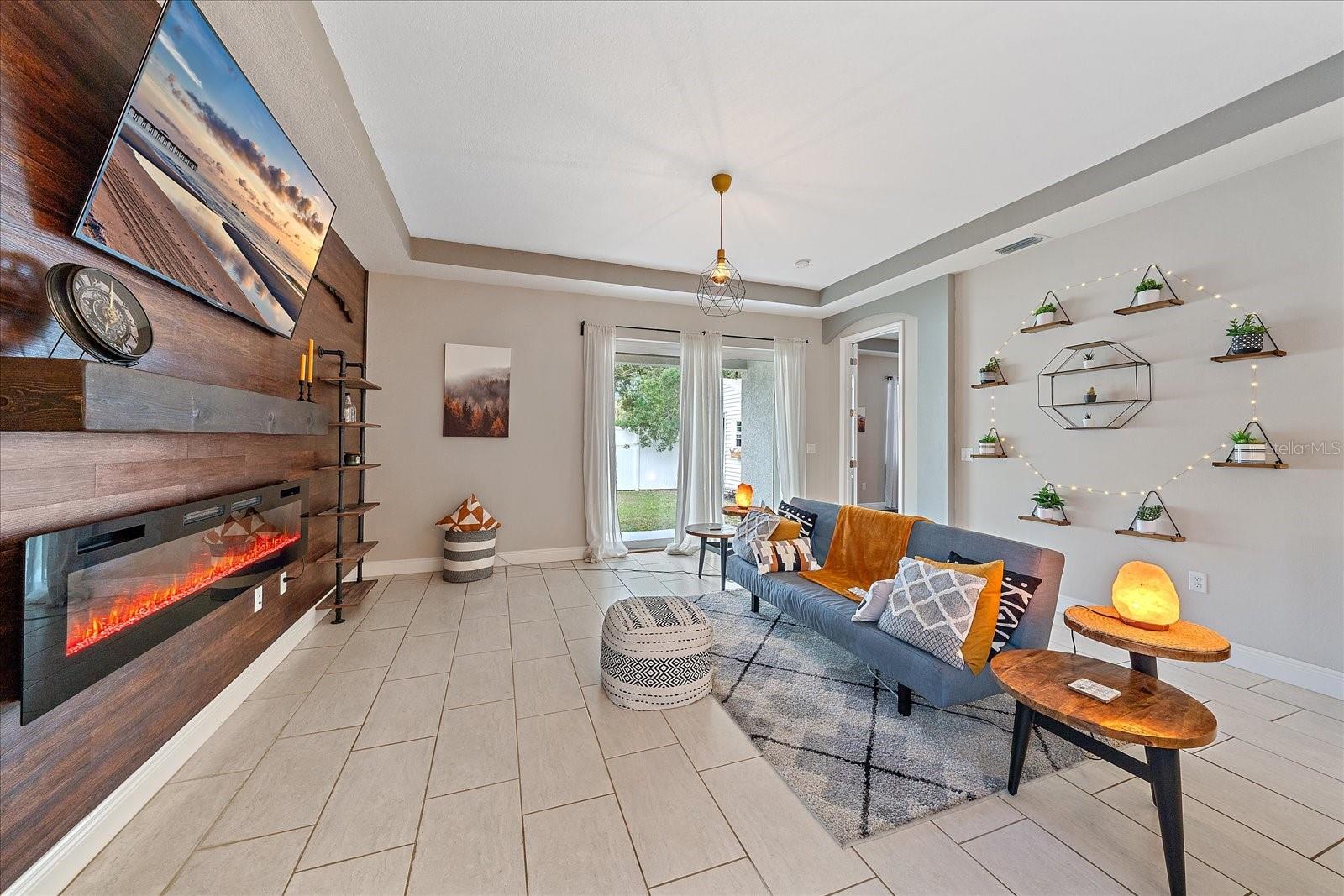 HIGHLAND CREST 2 # 498 - Residential