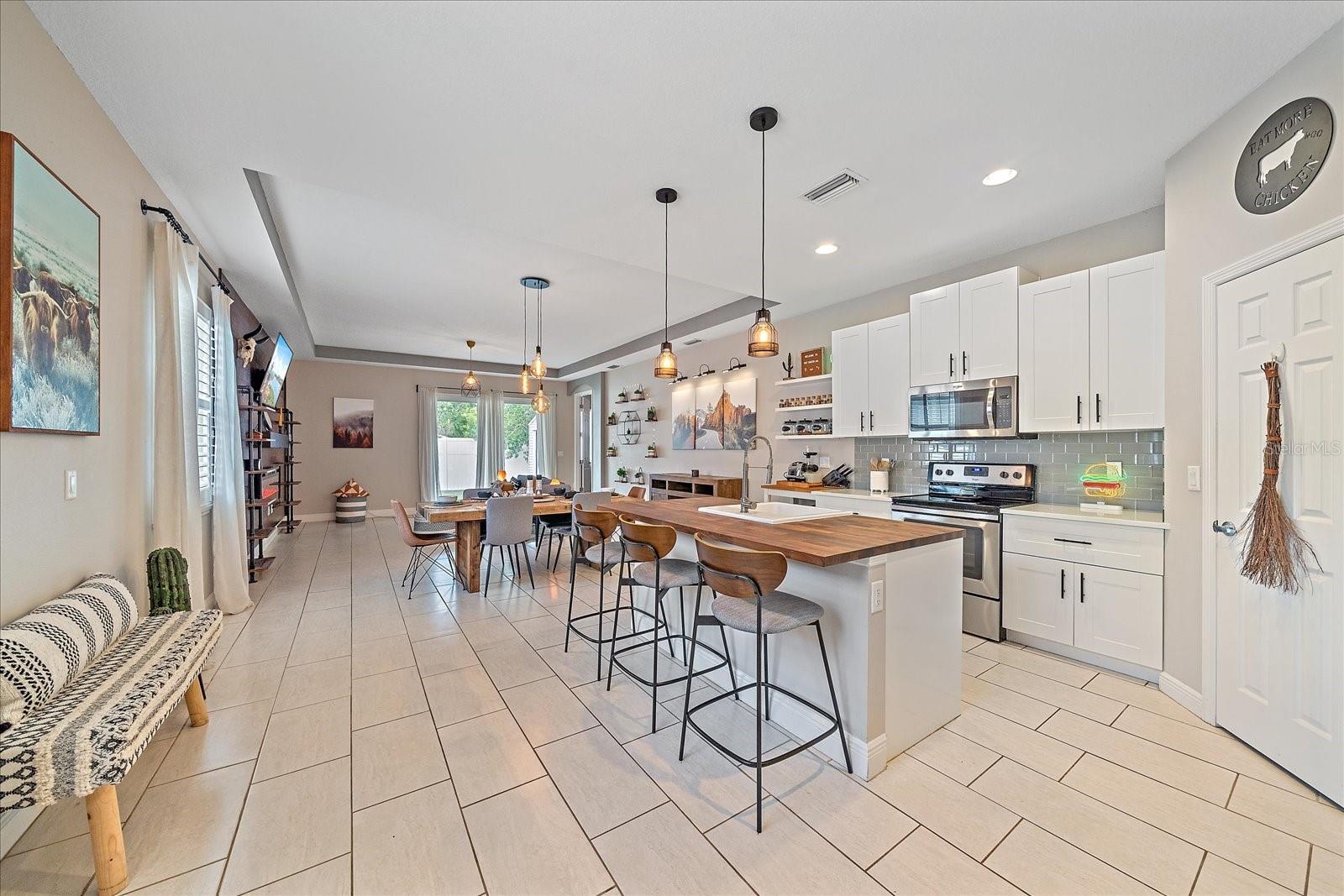 HIGHLAND CREST 2 # 498 - Residential