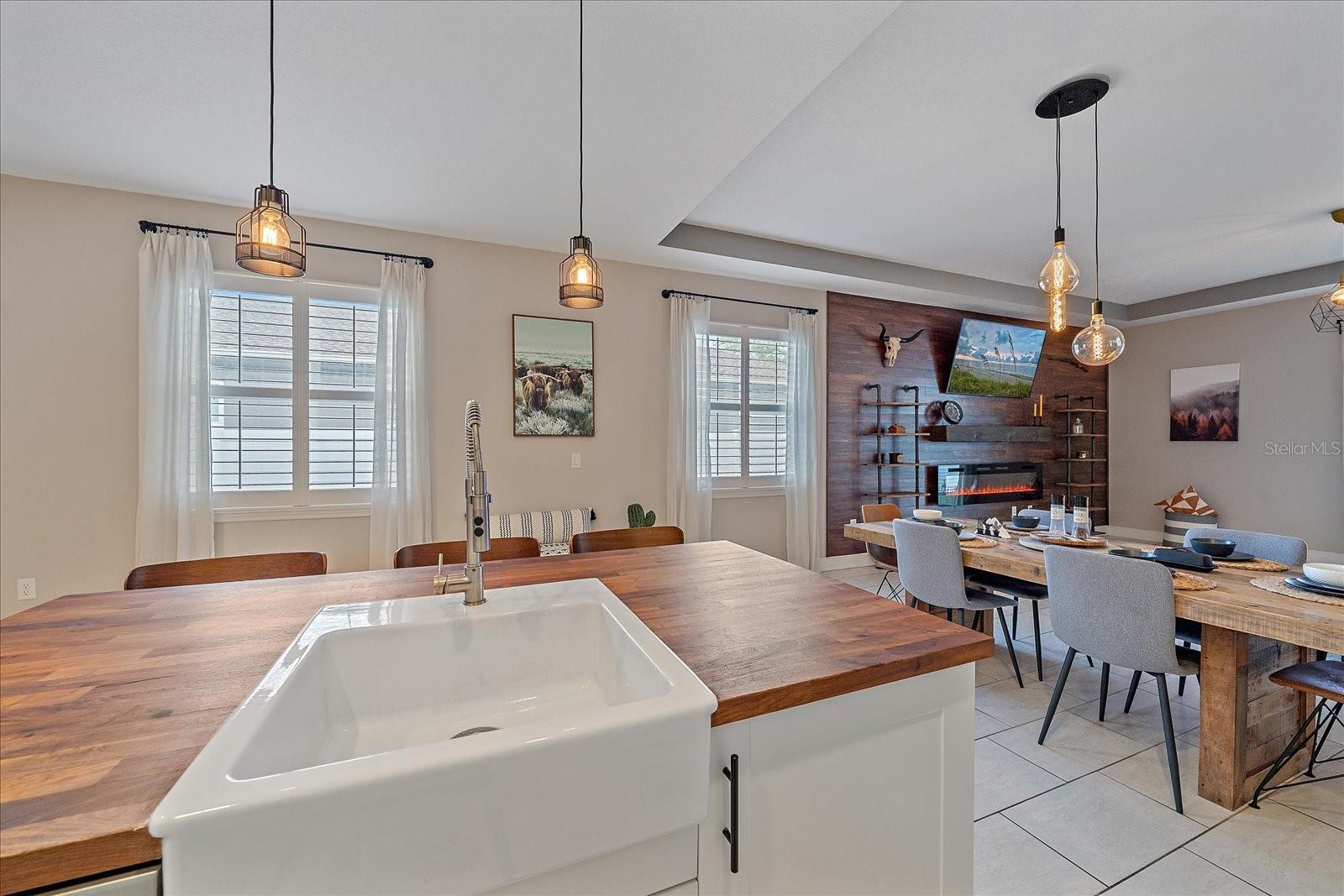 HIGHLAND CREST 2 # 498 - Residential