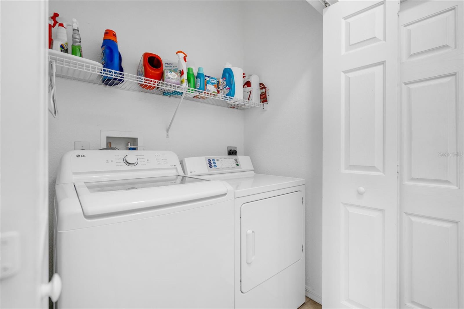 HERITAGE LAKE PARK 1ST REP - Residential