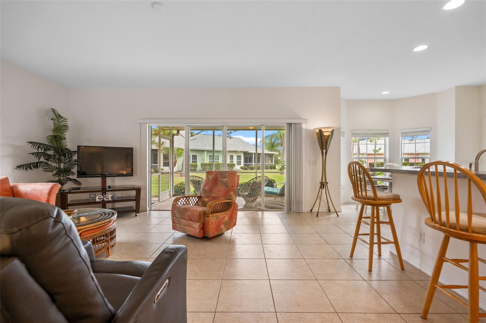 HERITAGE LAKE PARK 1ST REP - Residential