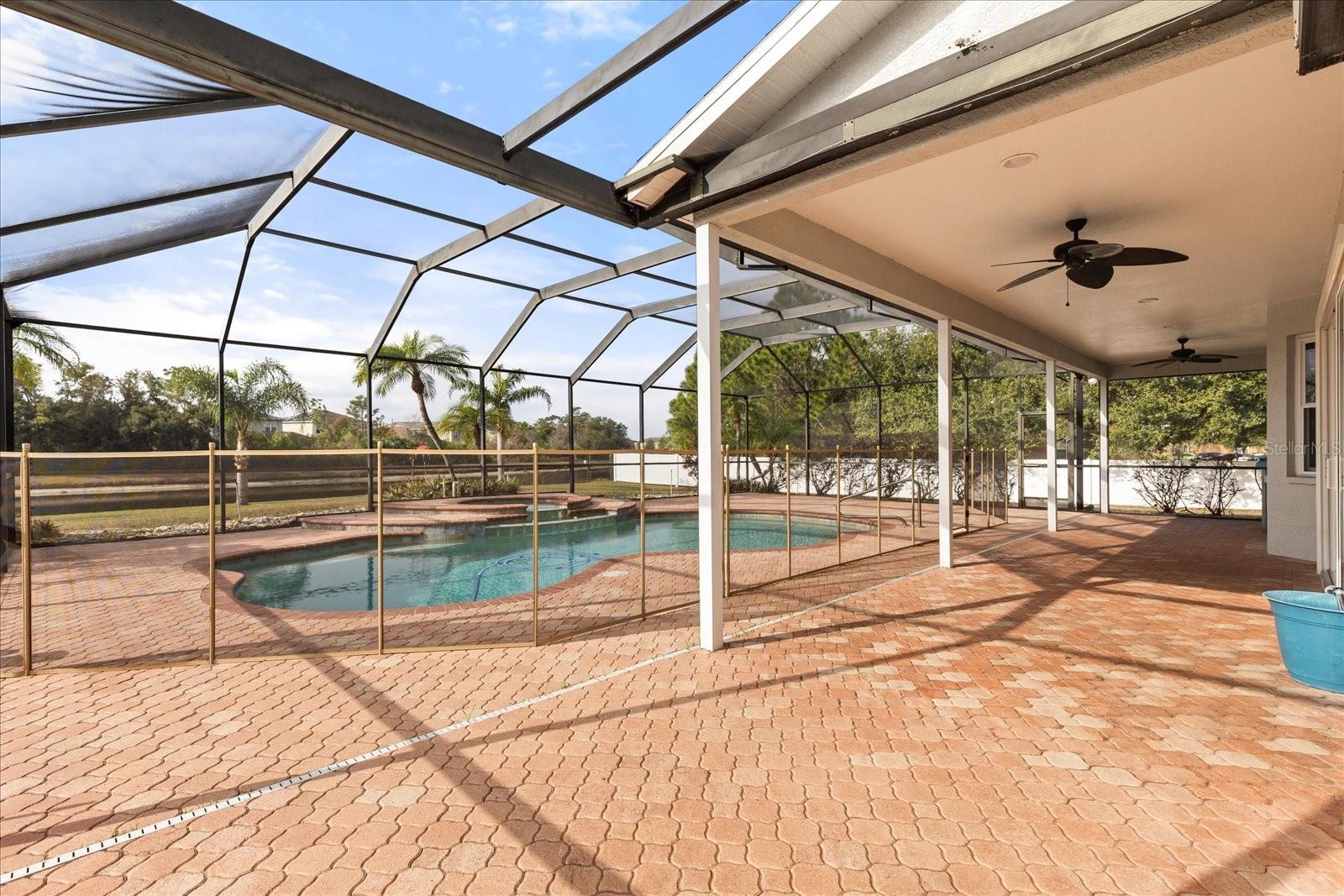 PARKWAY CENTER SINGLE FAM PH 01 - Residential