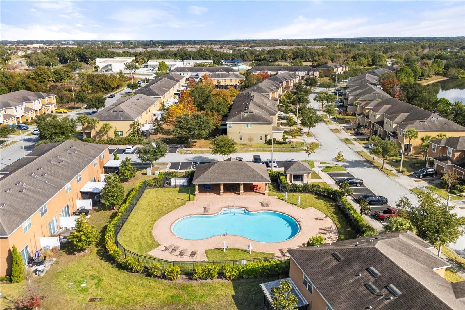 PARKWAY CENTER SINGLE FAM PH 01 - Residential