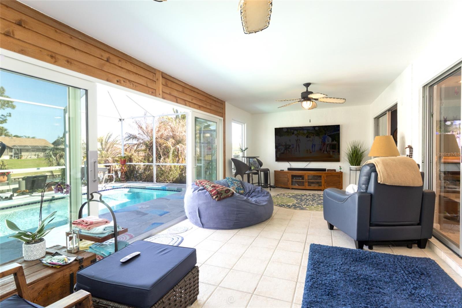 COUNTRY CLUB COVE SEC 03 - Residential