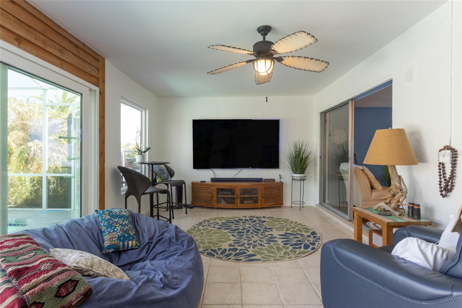 COUNTRY CLUB COVE SEC 03 - Residential