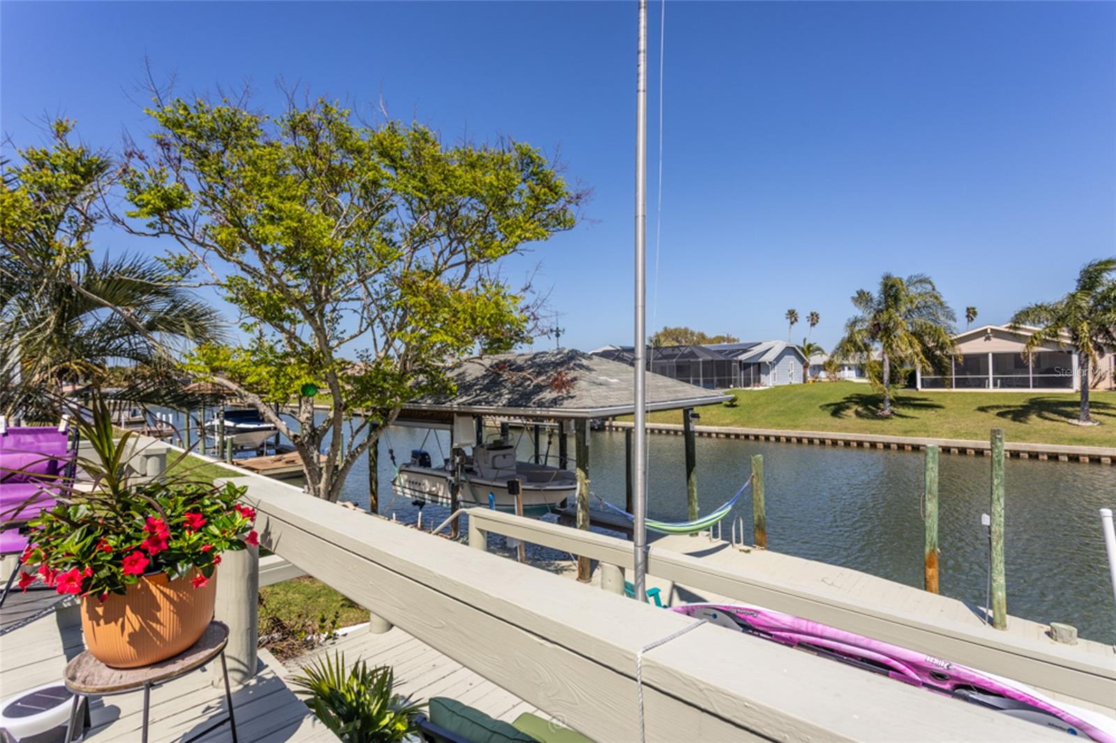 COUNTRY CLUB COVE SEC 03 - Residential