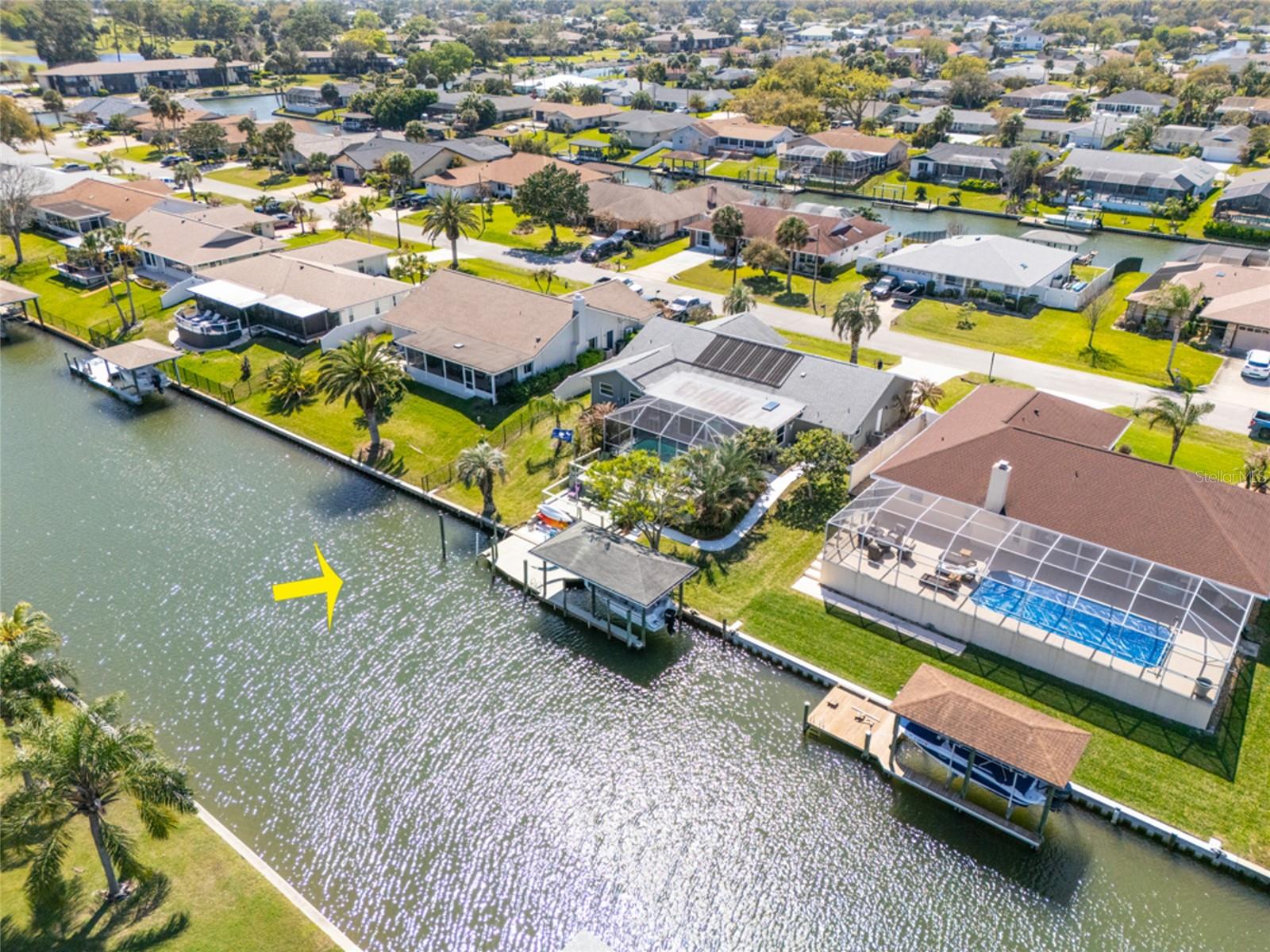 COUNTRY CLUB COVE SEC 03 - Residential