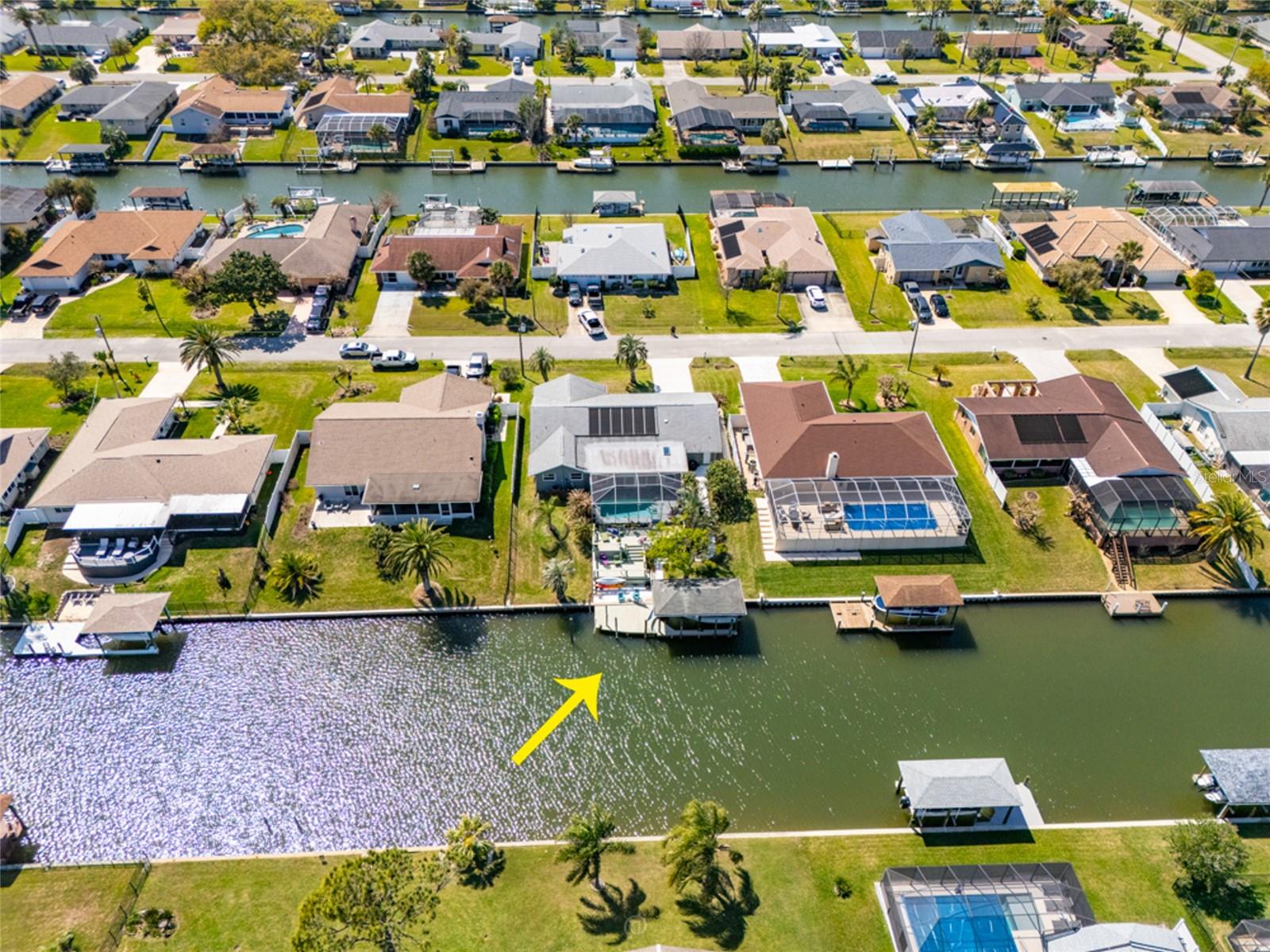 COUNTRY CLUB COVE SEC 03 - Residential