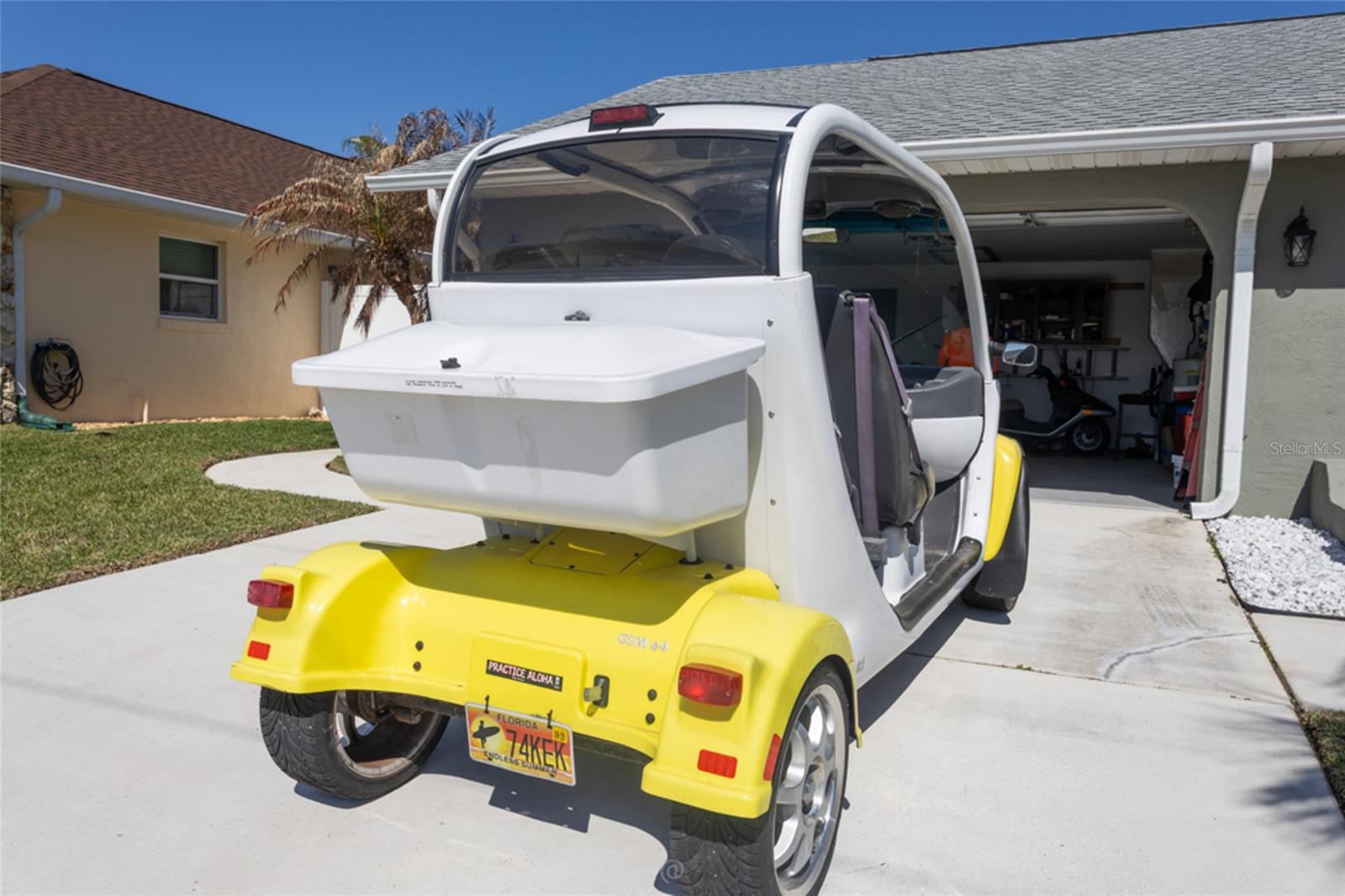 COUNTRY CLUB COVE SEC 03 - Residential