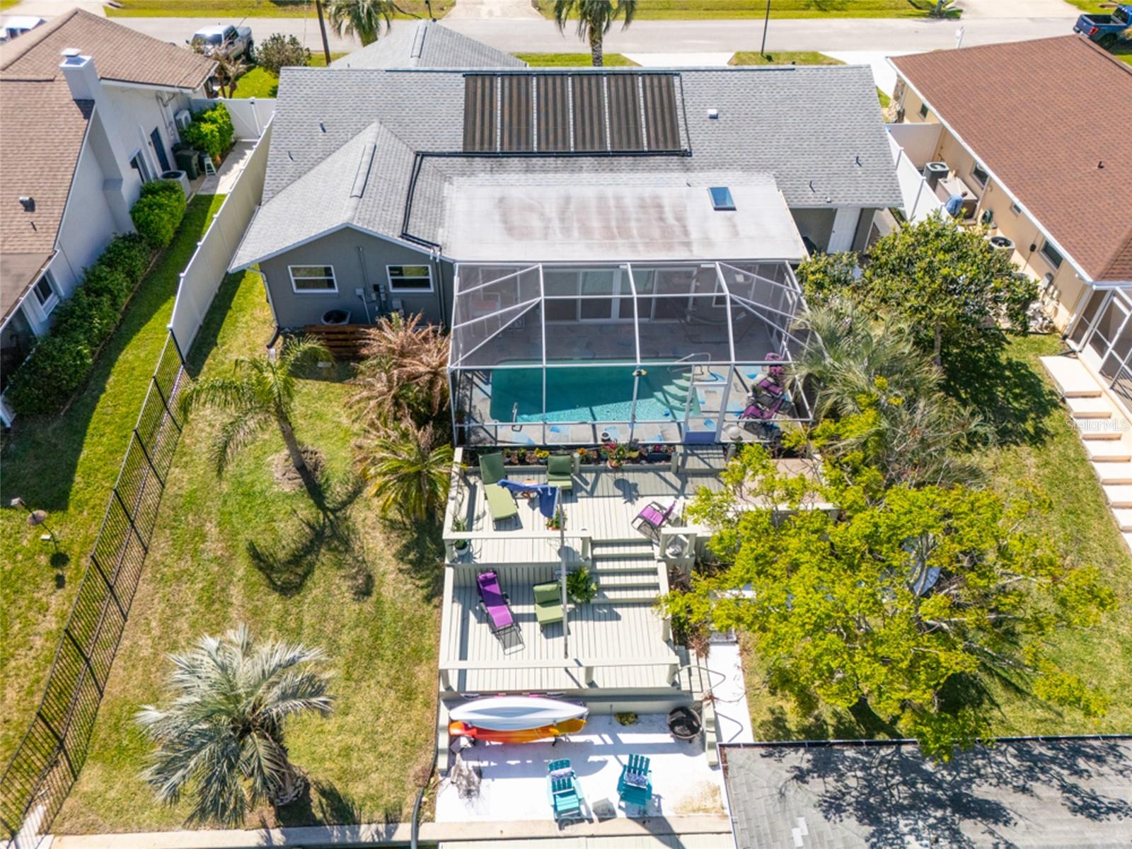 COUNTRY CLUB COVE SEC 03 - Residential