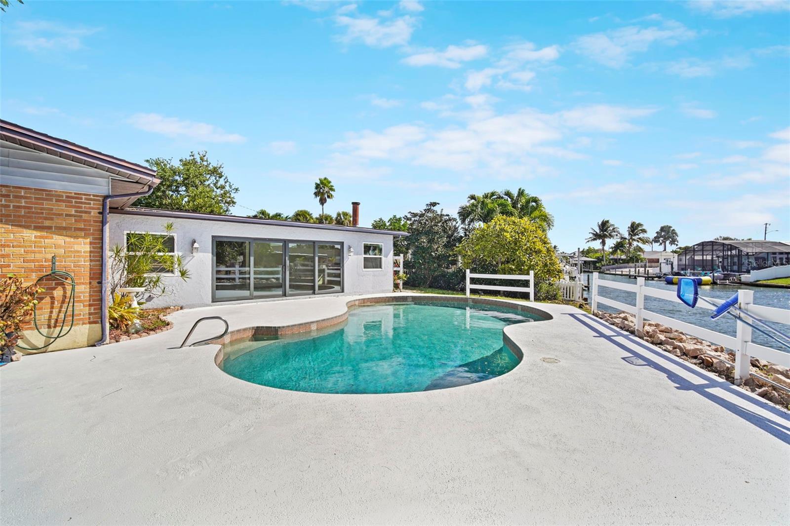 RIVIERA ISLES UNIT 01 - Residential