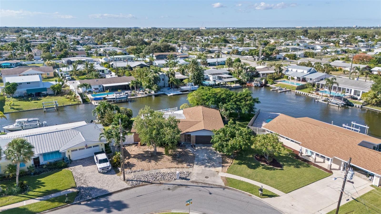 RIVIERA ISLES UNIT 01 - Residential