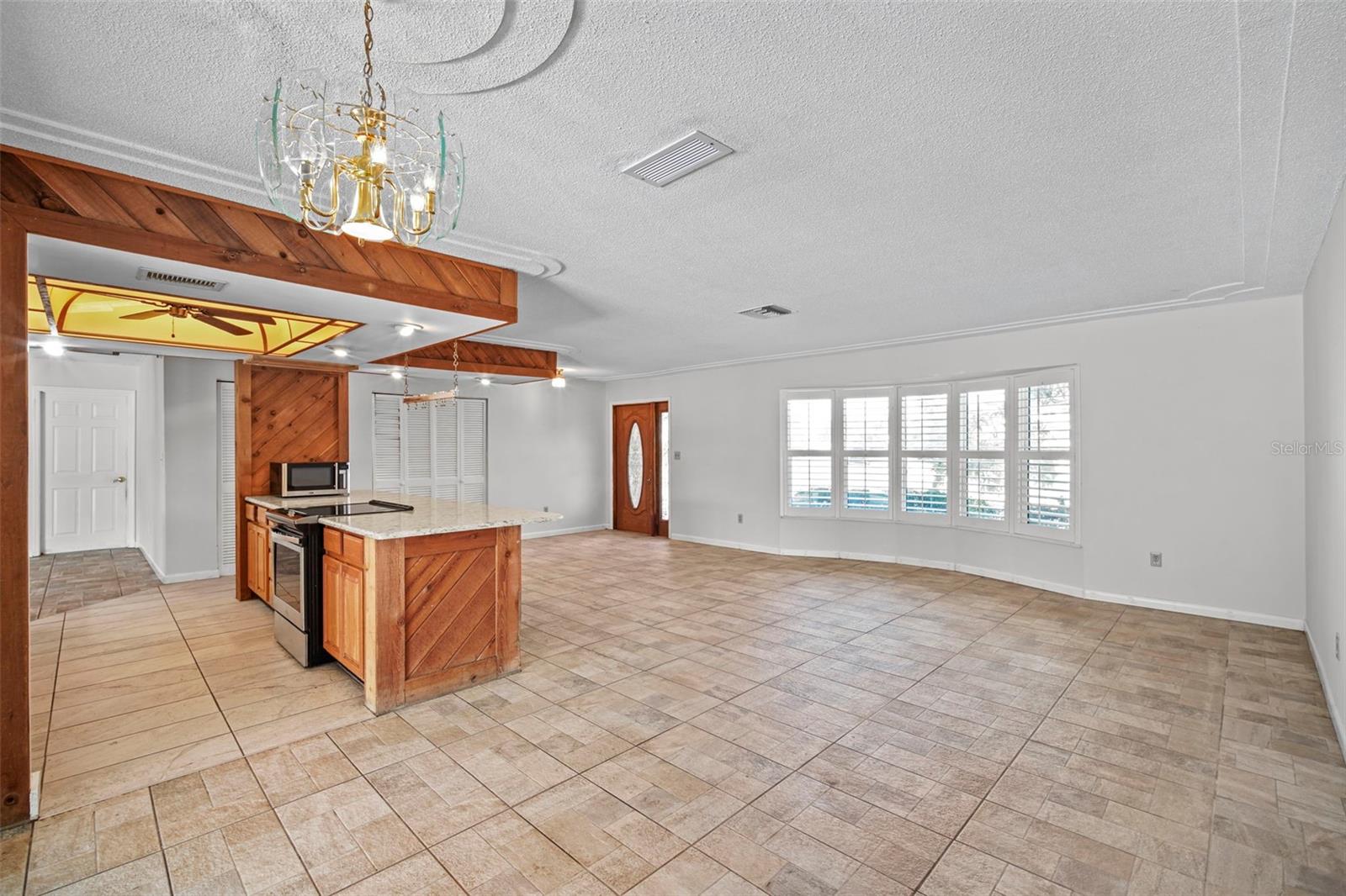 RIVIERA ISLES UNIT 01 - Residential