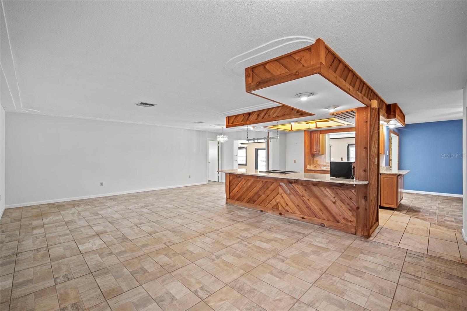 RIVIERA ISLES UNIT 01 - Residential