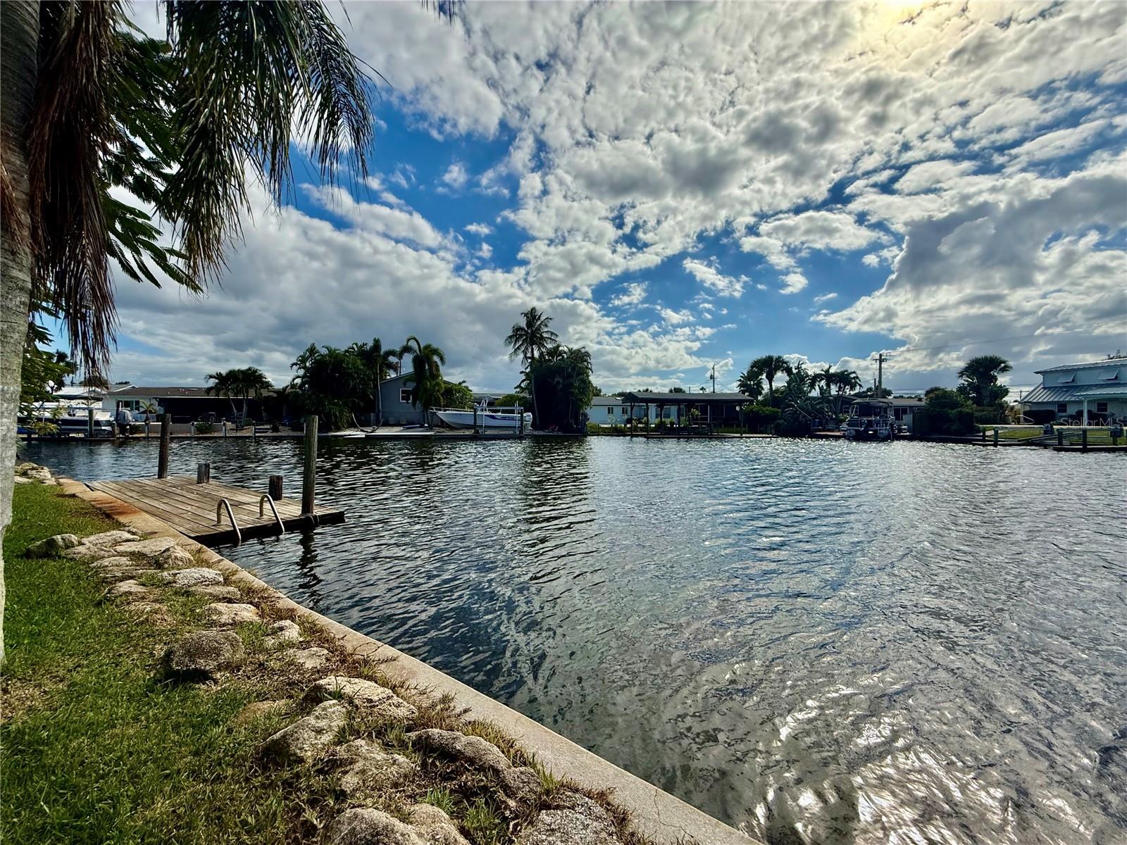 RIVIERA ISLES UNIT 01 - Residential