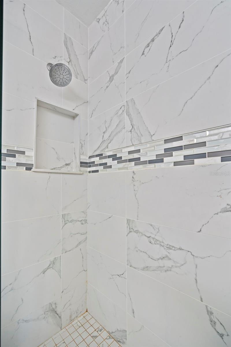 RIVIERA ISLES UNIT 01 - Residential