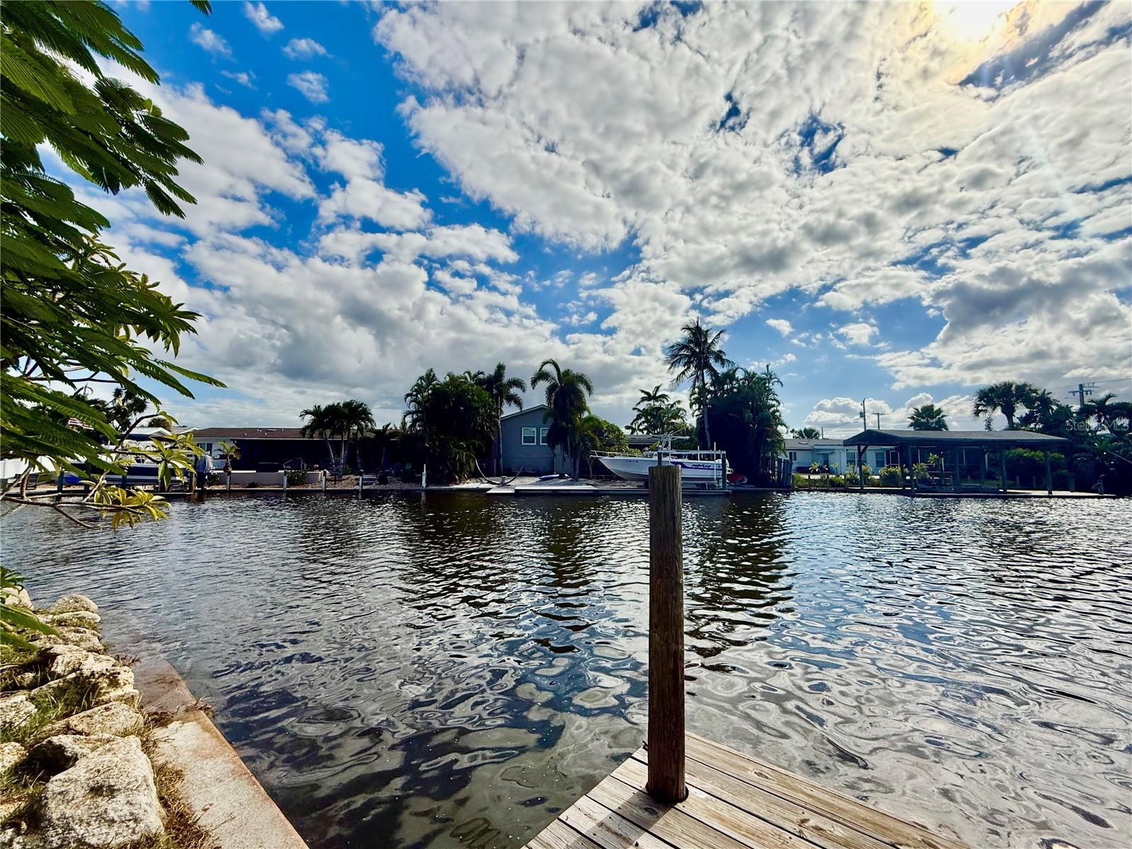 RIVIERA ISLES UNIT 01 - Residential