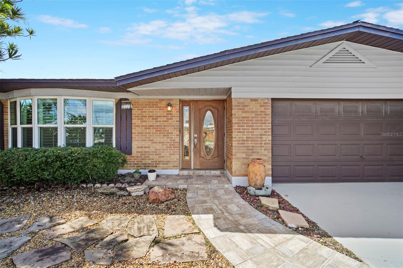 RIVIERA ISLES UNIT 01 - Residential