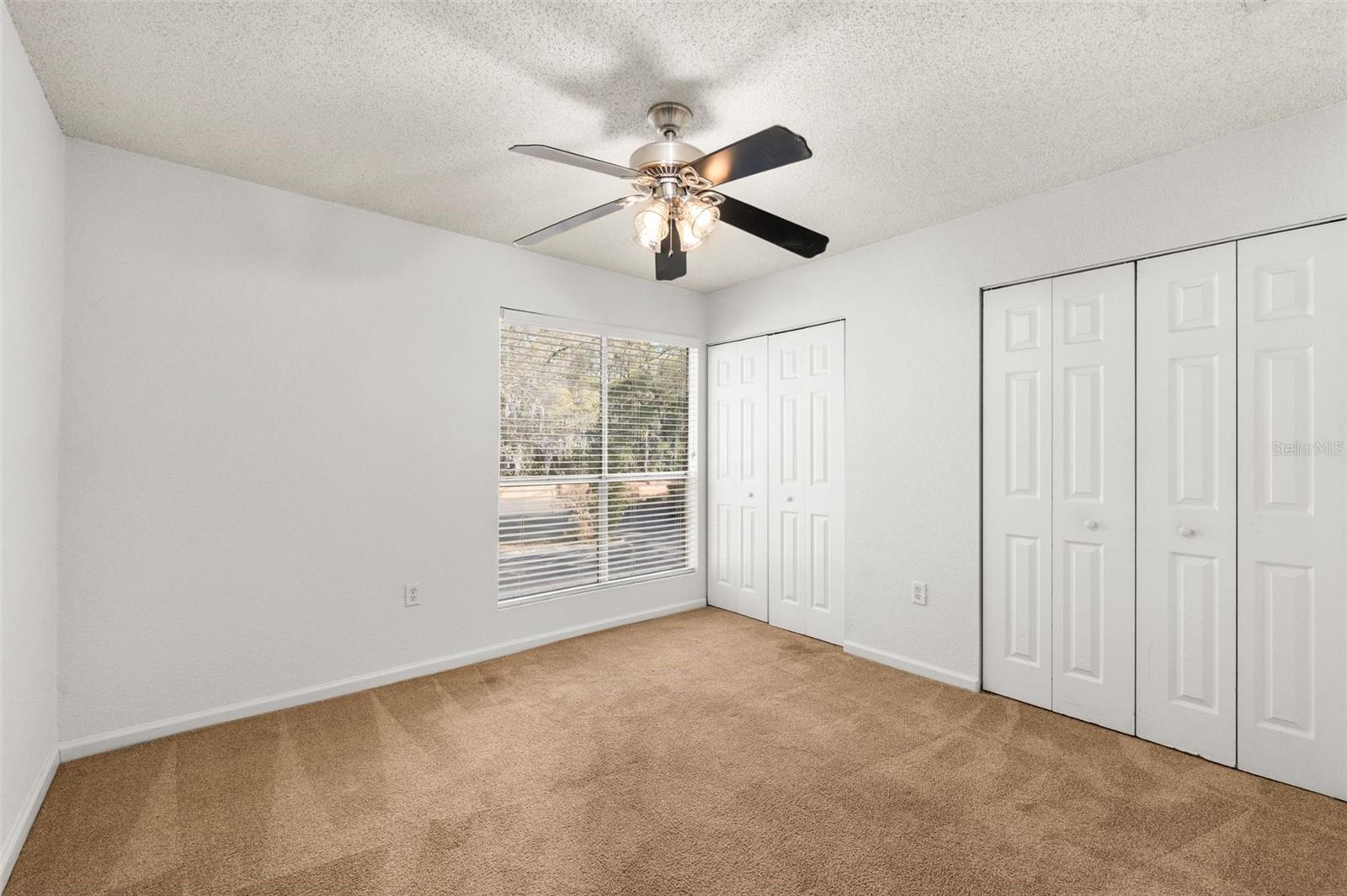 CREEKS EDGE - Residential