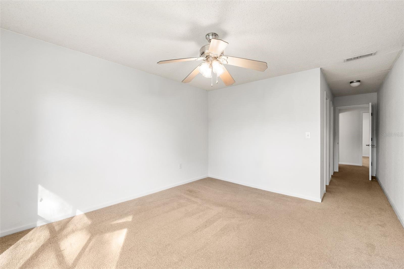 CREEKS EDGE - Residential