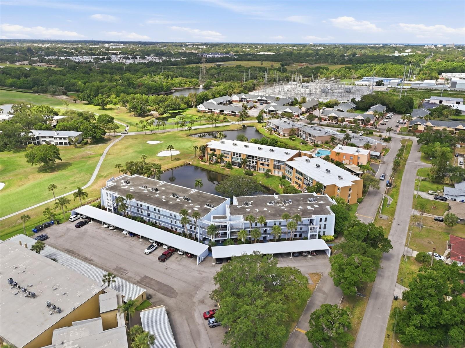 PENTHOUSE GREENS - Residential