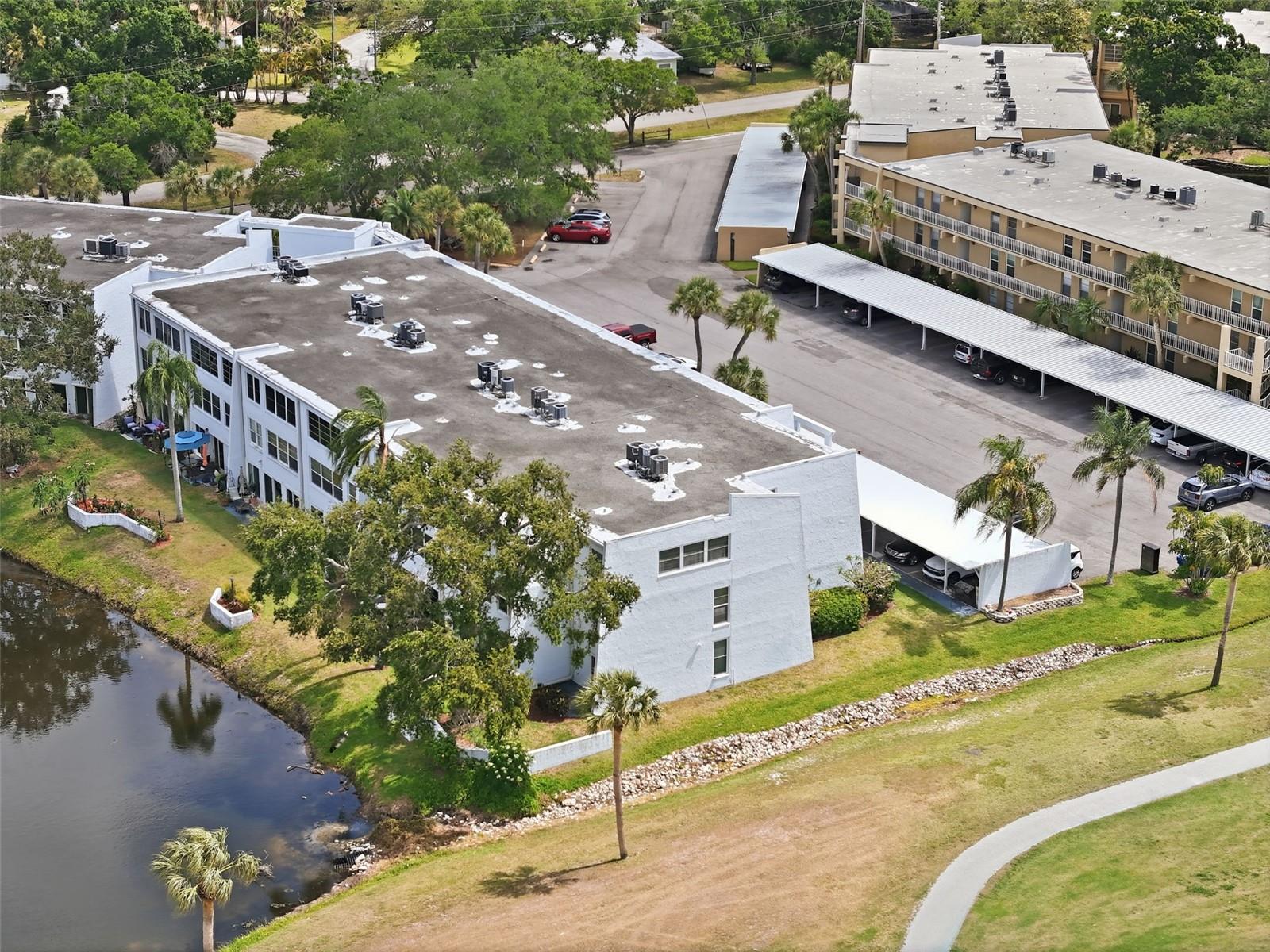 PENTHOUSE GREENS - Residential