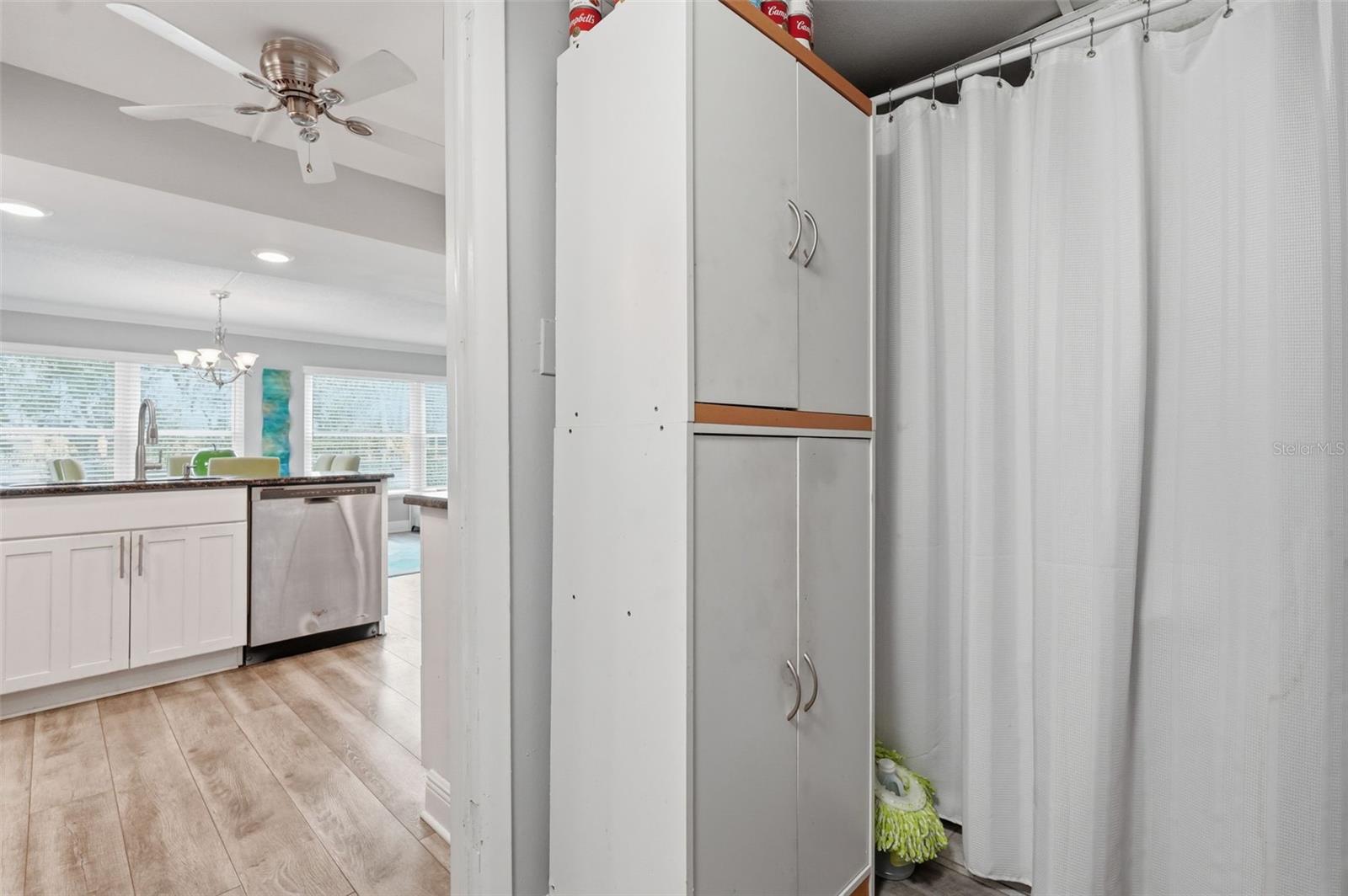 PENTHOUSE GREENS - Residential