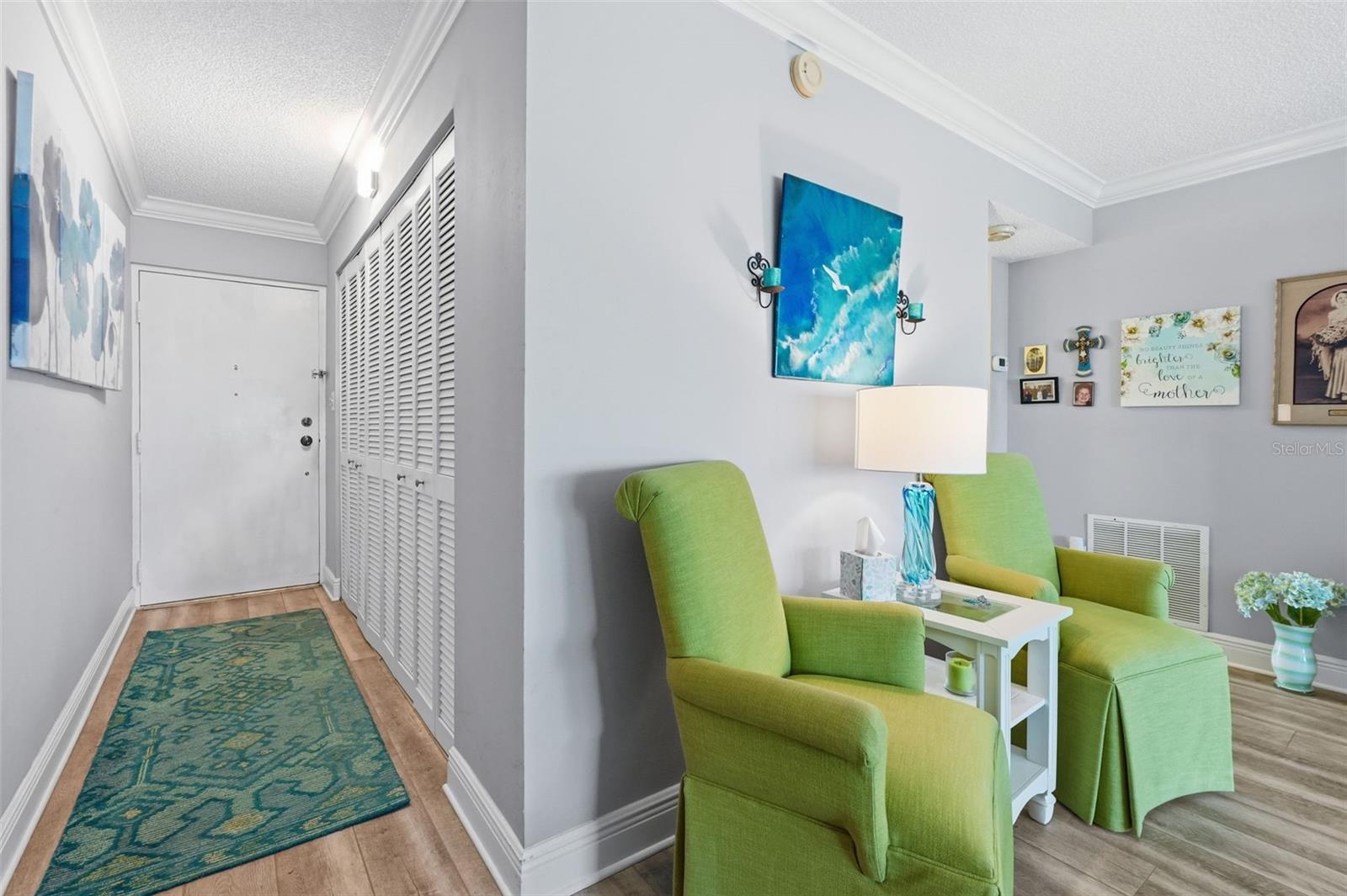 PENTHOUSE GREENS - Residential
