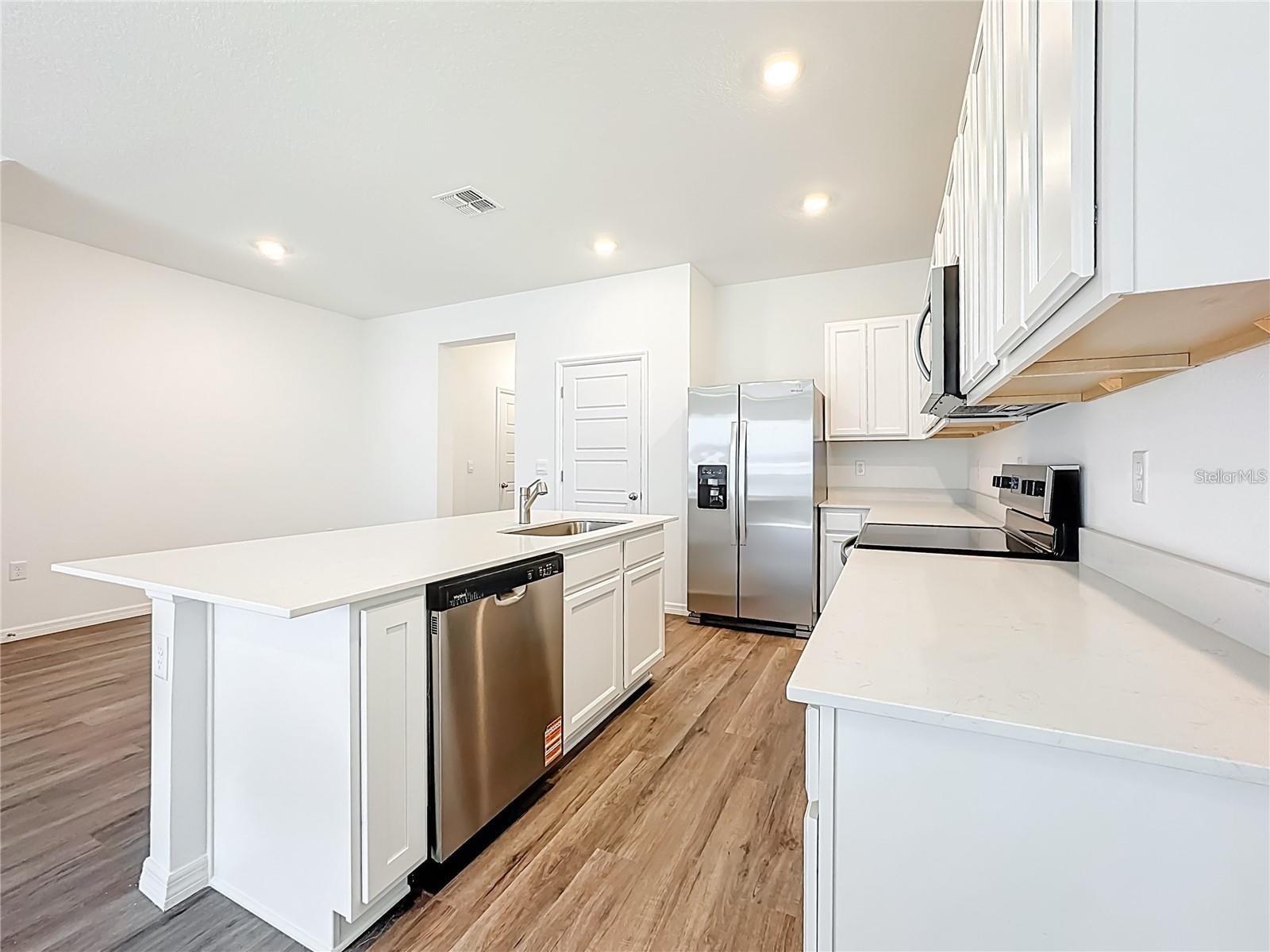 BRENTWOOD - Residential Lease