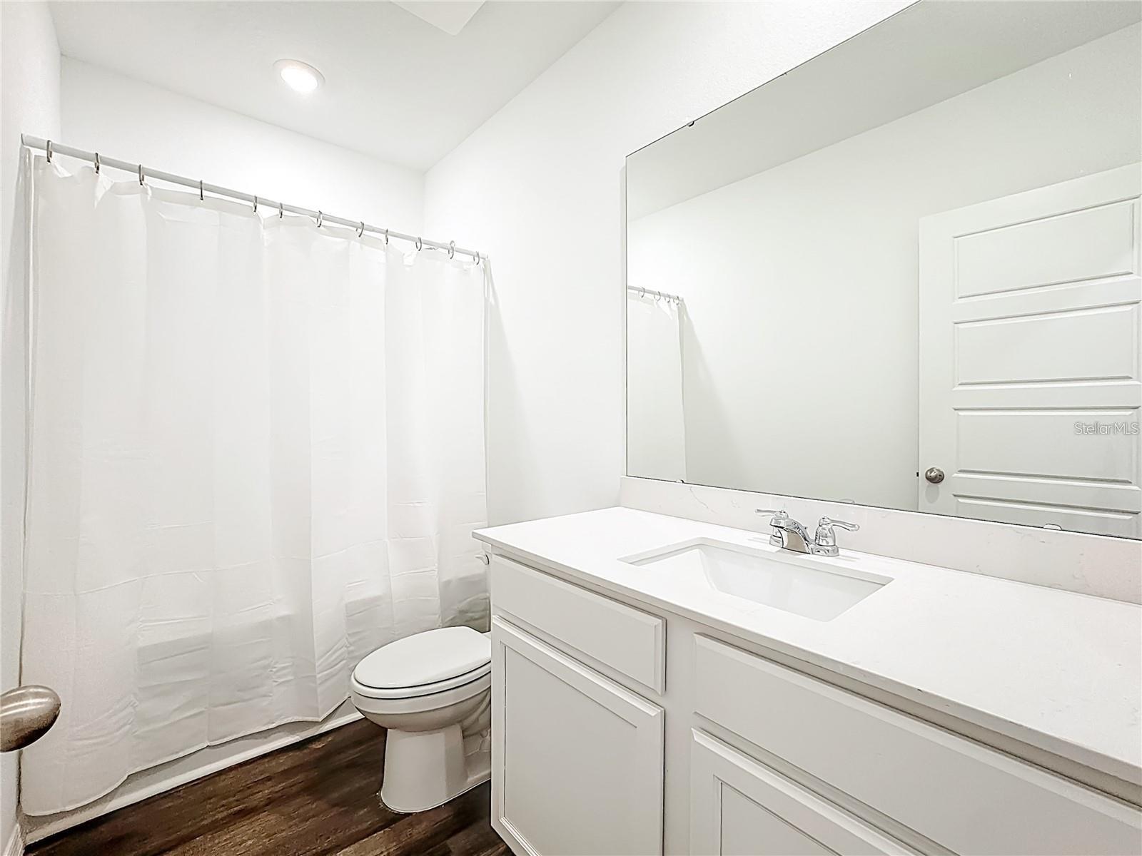 BRENTWOOD - Residential Lease