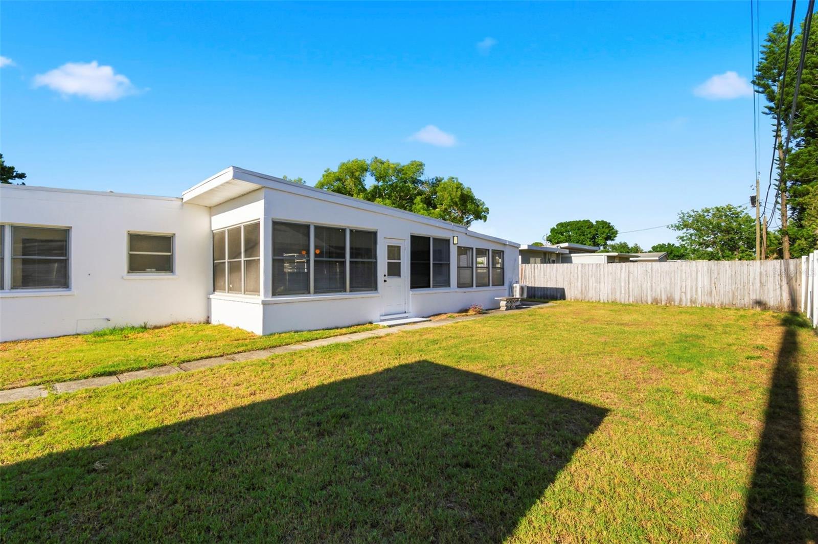 GARDEN MANOR SEC 1 - Residential
