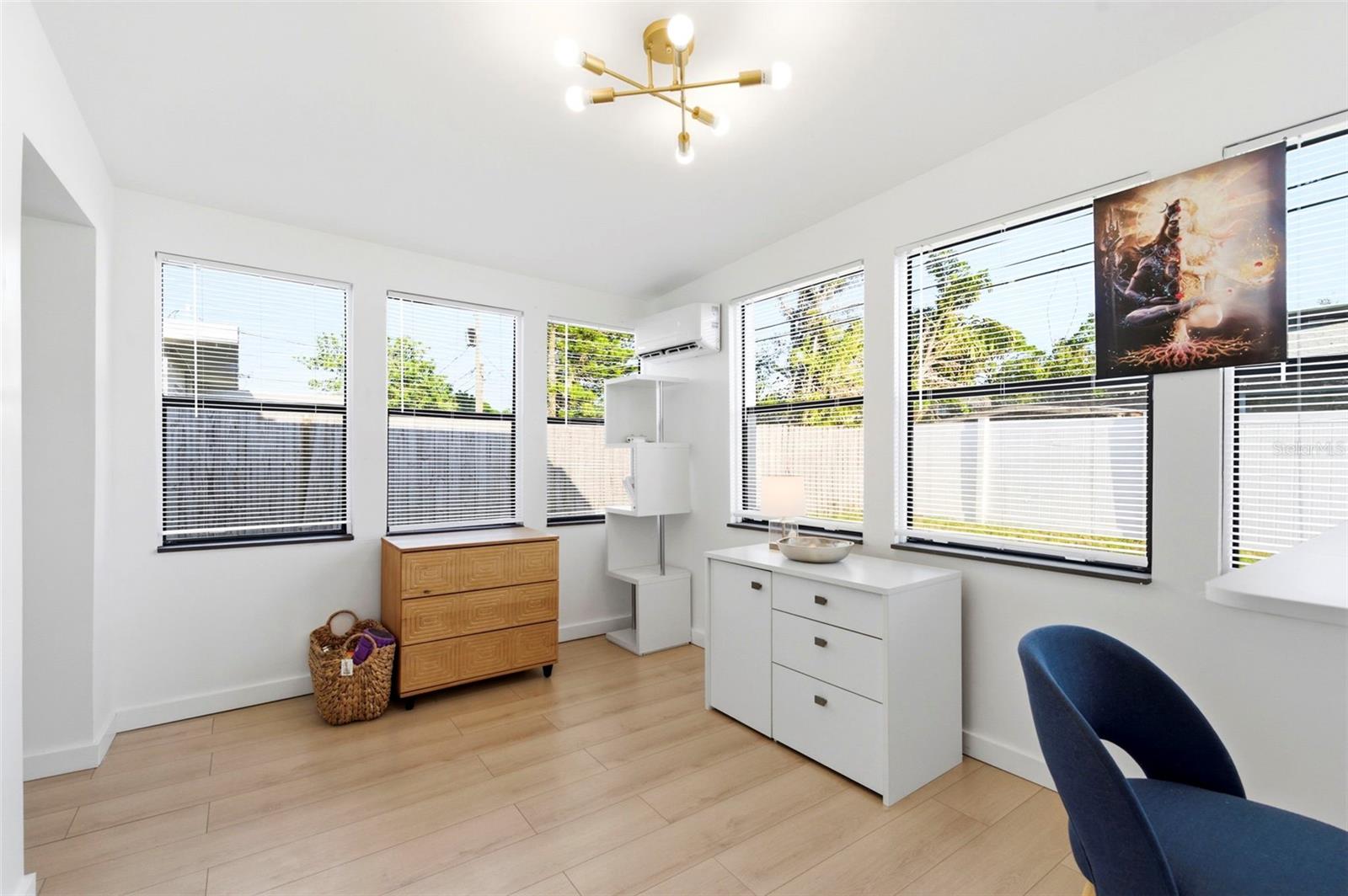 GARDEN MANOR SEC 1 - Residential