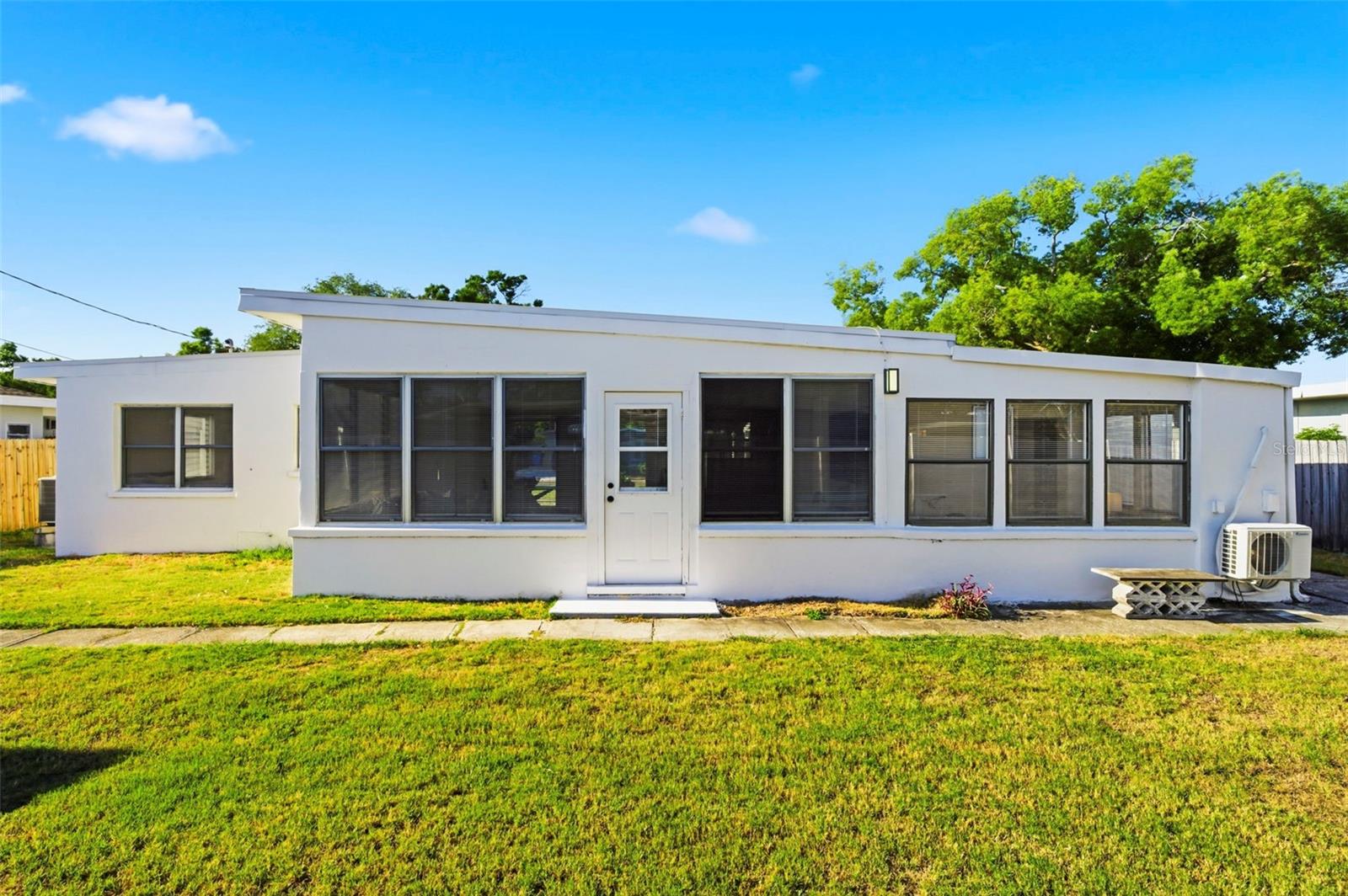 GARDEN MANOR SEC 1 - Residential