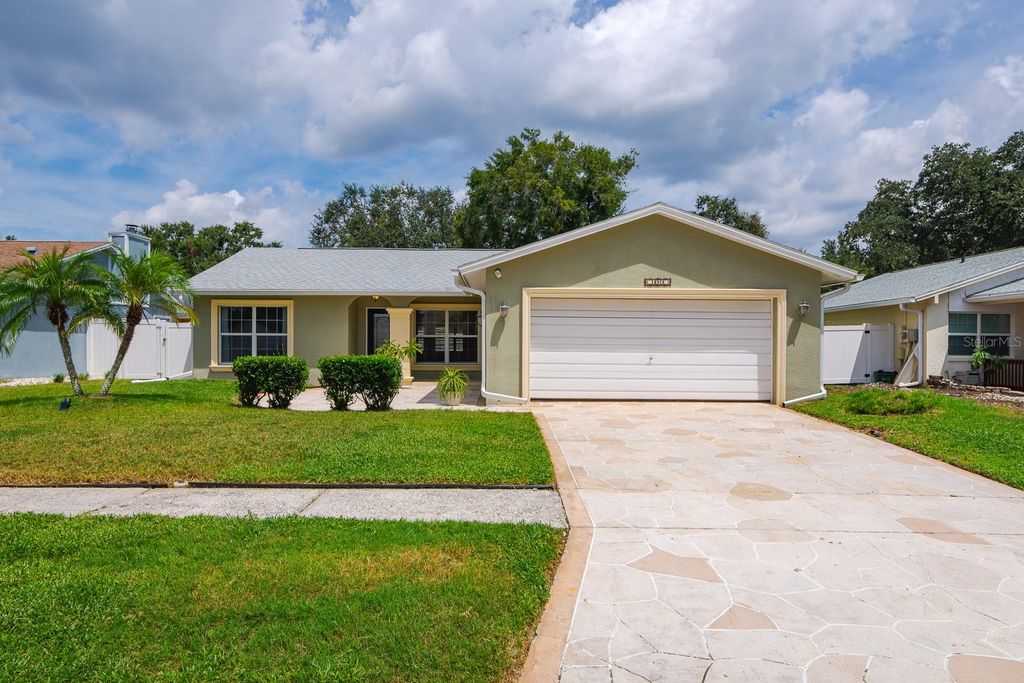 Photo of 14918 Old Pointe Road, Tampa, FL 33613 (MLS # TB8423016)