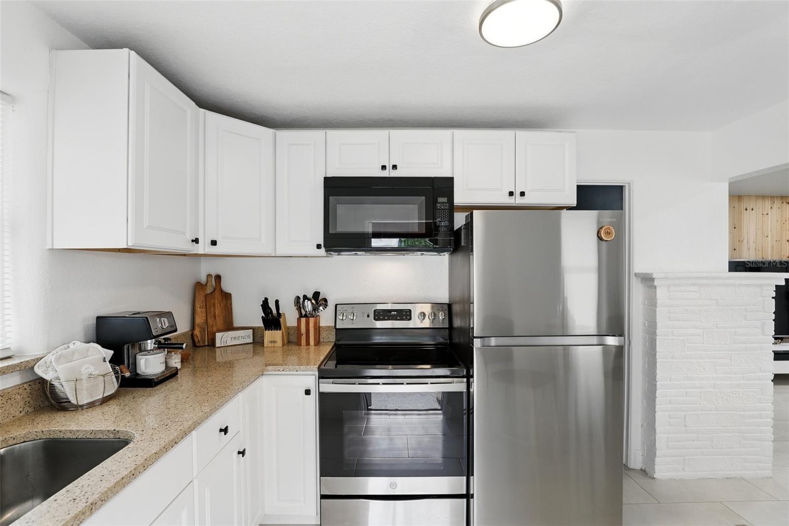 HESTERS - Residential Lease