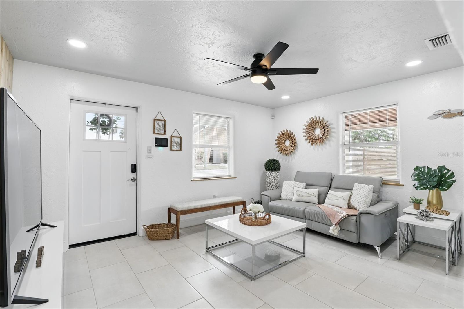 HESTERS - Residential Lease