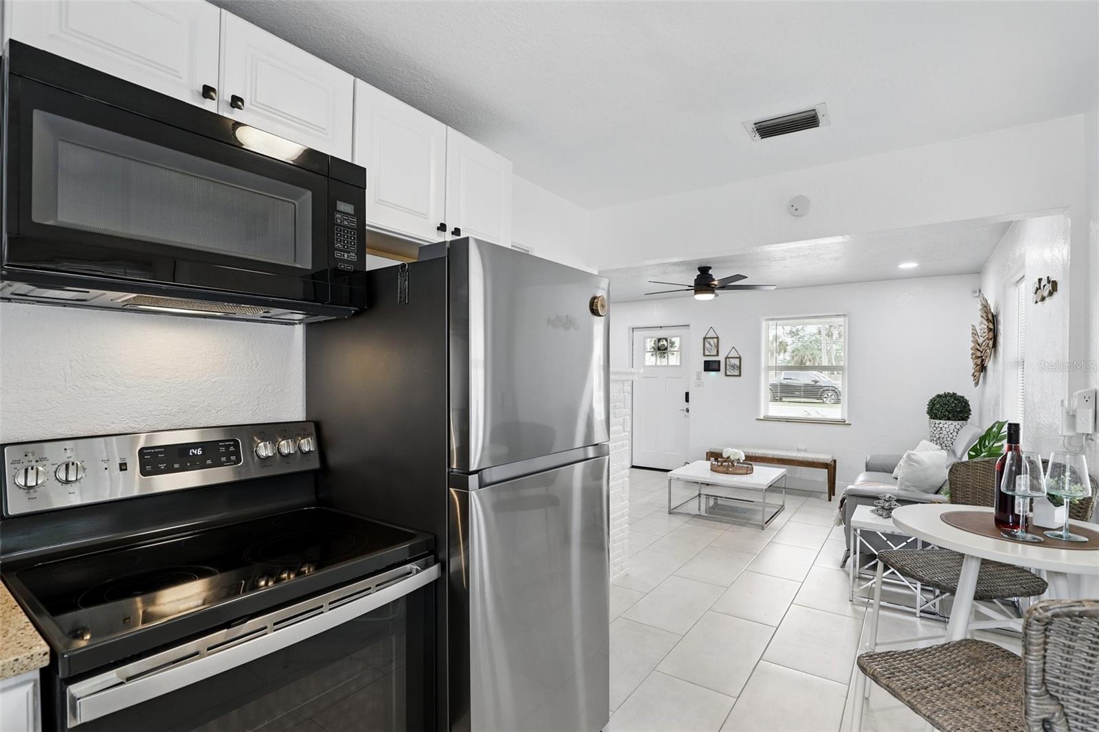 HESTERS - Residential Lease