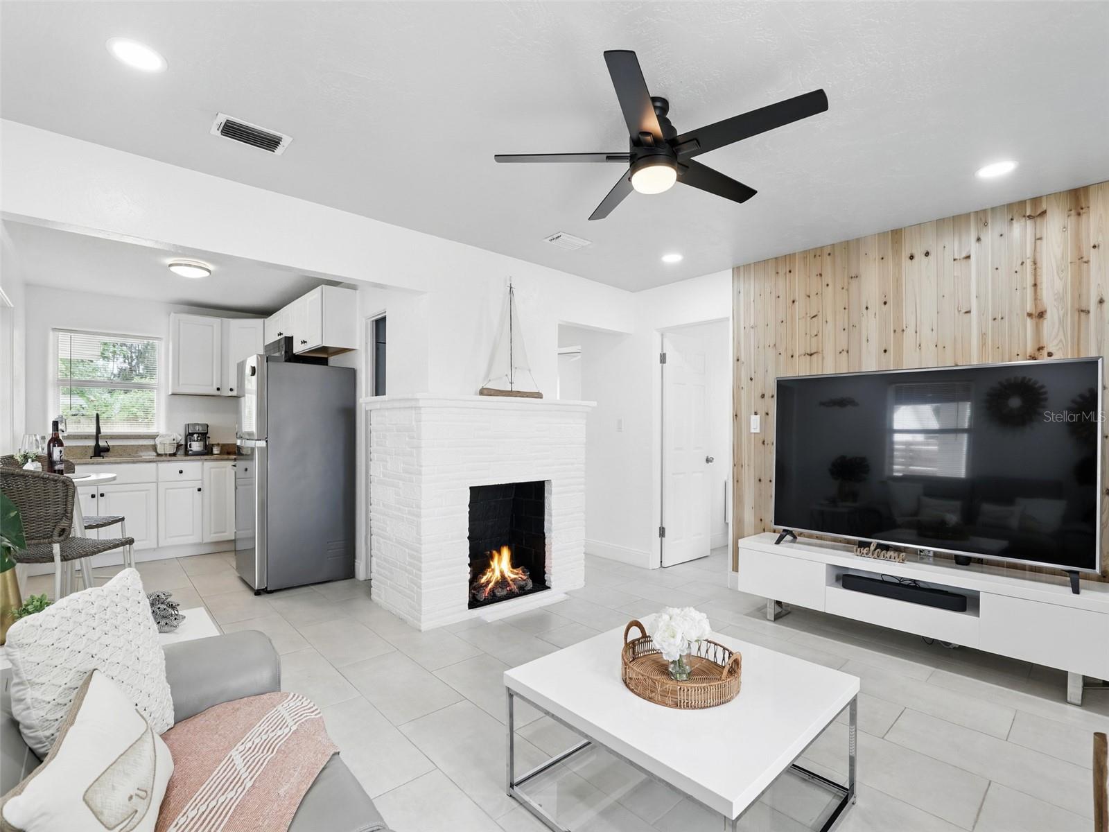 HESTERS - Residential Lease