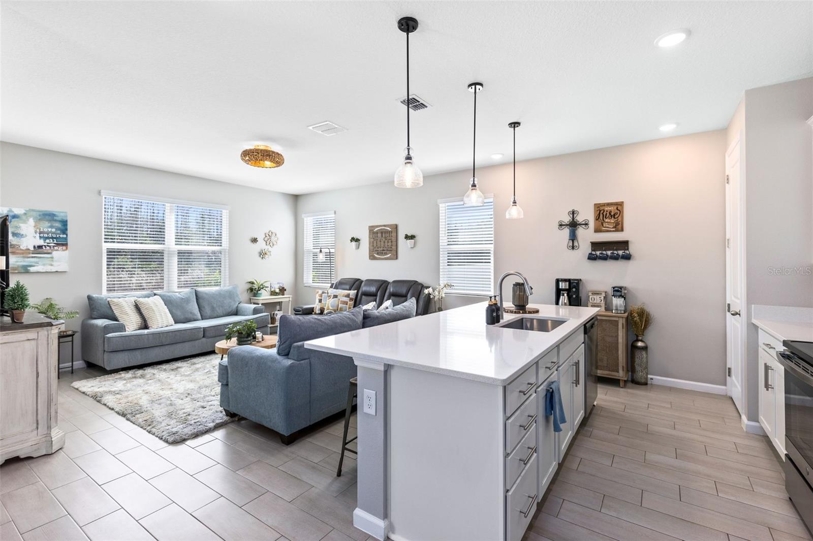 4160 SOUTHERN VISTA LOOP