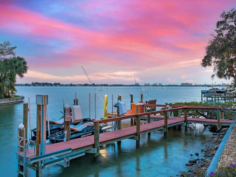 HARBOR ACRES - Residential